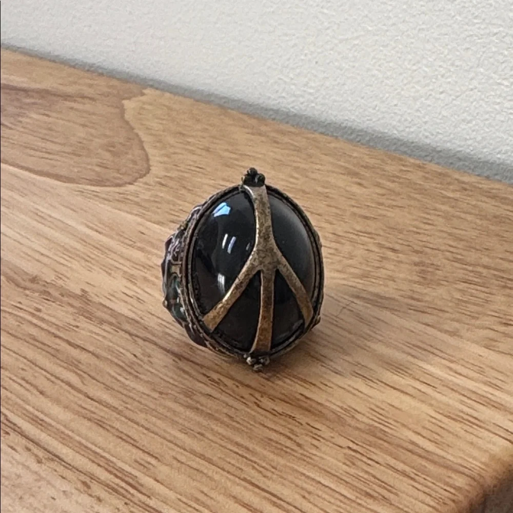 LUCKY BRAND peace ring - Picture 3 of 5